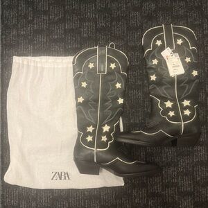 NWT Zara Star-Embellished Black and White Boots
